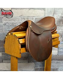 Used 16.5" Childeric Plain Flap Close Contact Saddle - #172032