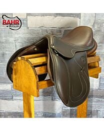 Used 17 Antares Skylla Close Contact Saddle - #172941