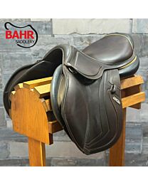 Used 17" CWD 2GS S1 Close Contact Saddle - #162625