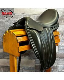 Used 17.5" Butet Dressage Saddle - #170997