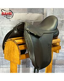 Used 17.5" Paramount JB Dressage Saddle - #172832