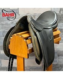 Used 18" Cambridge Dressage Saddle - #52105