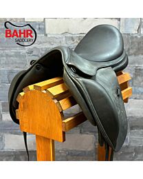 Used 18" Equipe Elegance Dressage Saddle - #52205
