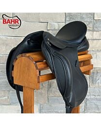 Used 18" Kentaur Electra Dressage Saddle - #166886