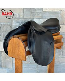 Used 18" Prestige Bellagio Close Contact Saddle - #167757