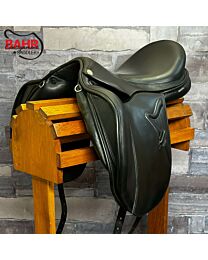 Used 18" Prestige Melody Dressage Saddle - #171135