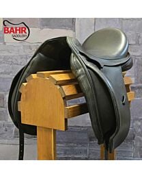Used 18" Trilogy Verago Elite Dressage Saddle - #166239